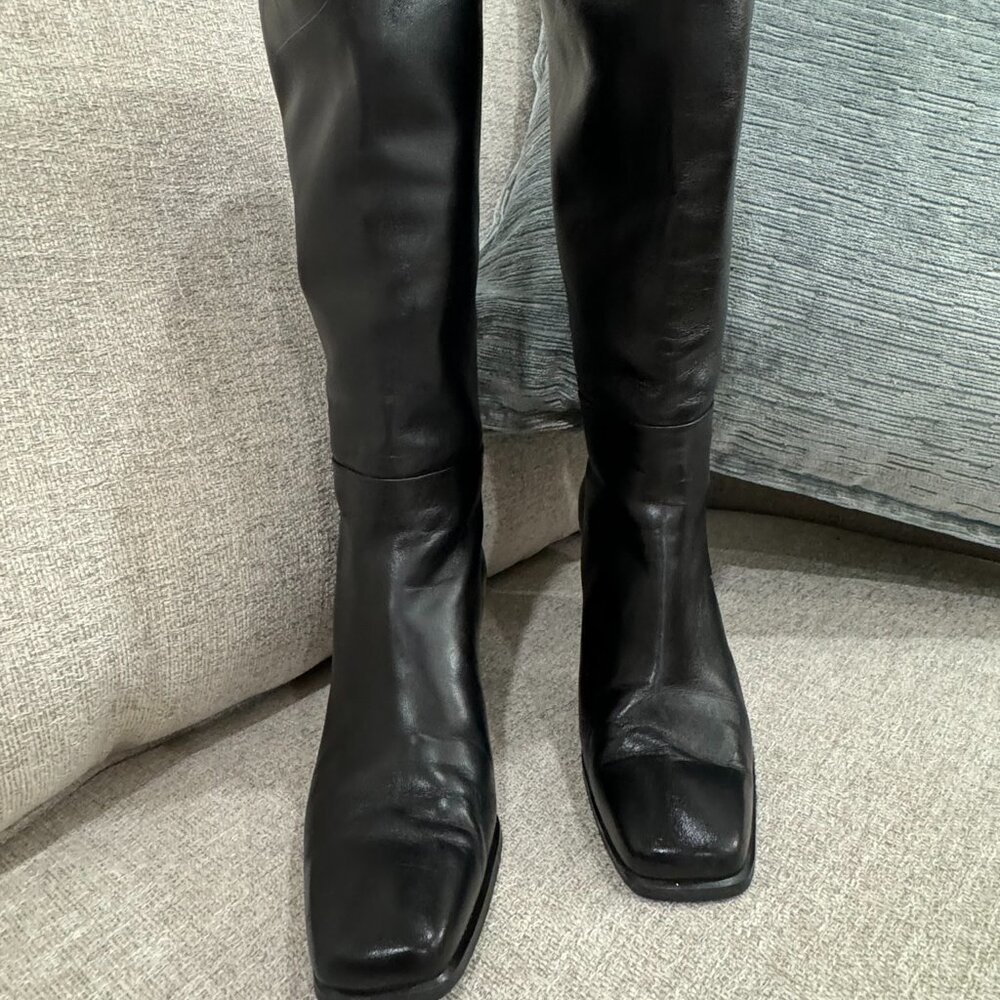 Stuart Weitzam Black Leather Mid-Calf boot size 5.5